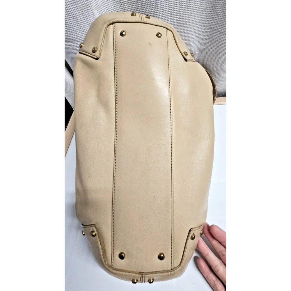 Vintage Cole‎ Haan large beige leather hobo bucket purse one handle bag